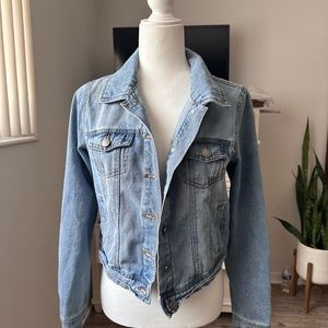 Denim jacket -Medium